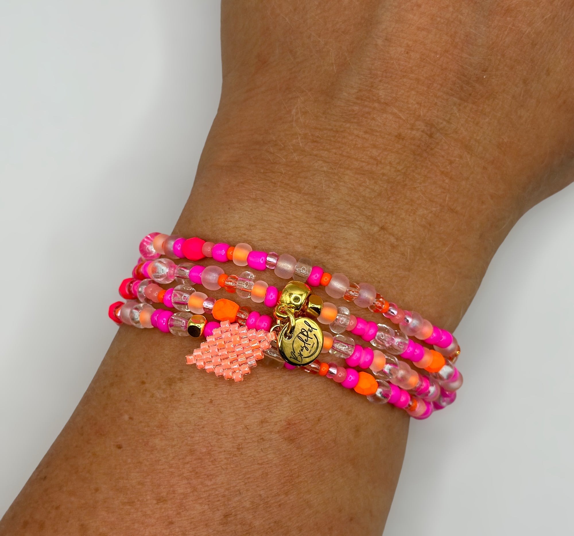 Buntes Wickelarmband aus Preciosa-Rocailles