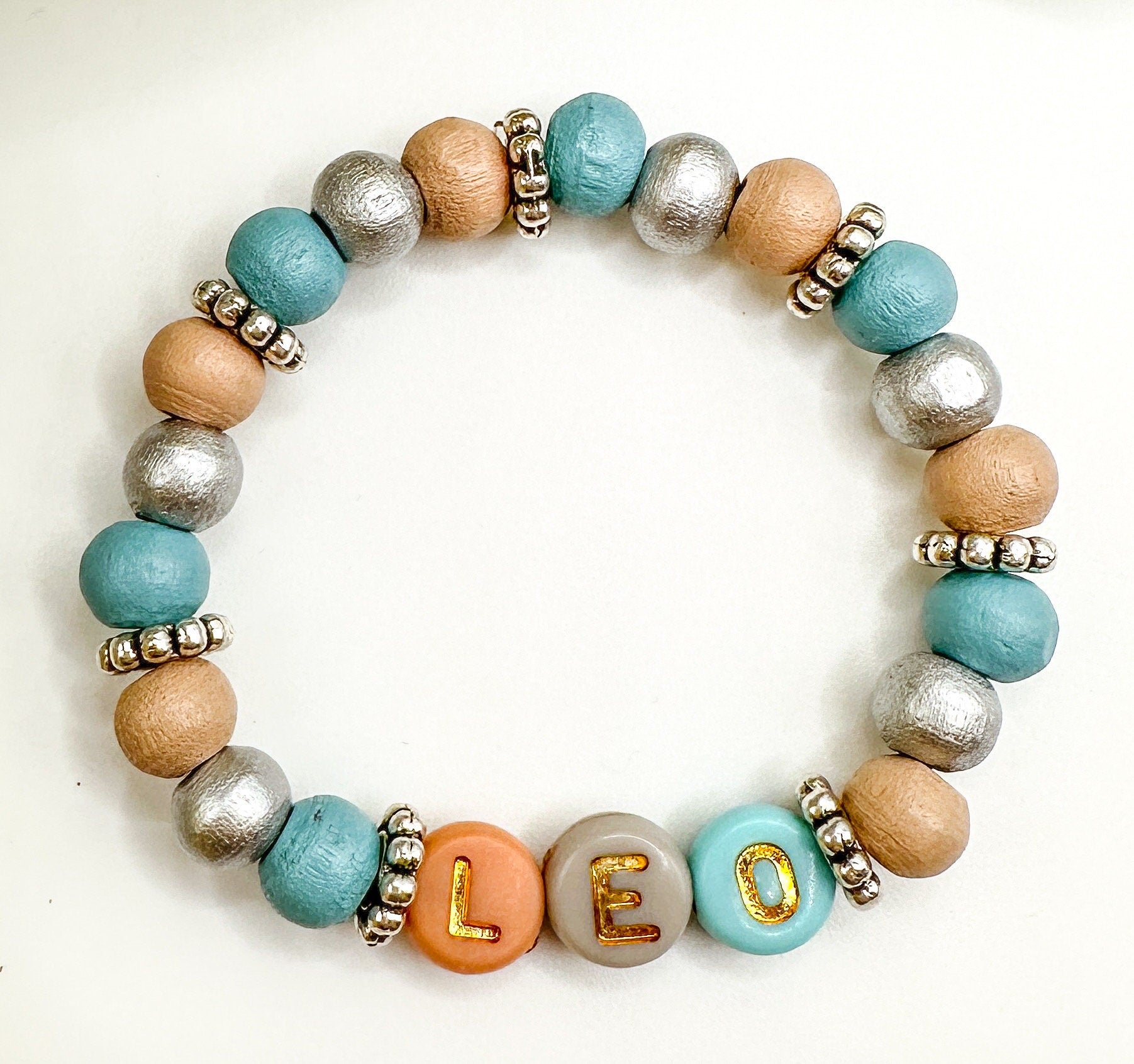 Armband personalisiert für Baby Kind mit Name Initialen Buchstaben | Handgemachter Schmuck Wunschname | Armband Geschenk Baby Kind Taufe