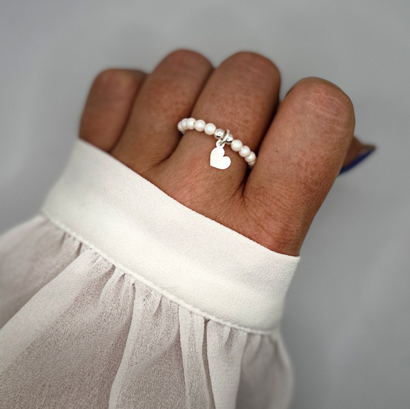 Ring für Damen aus Swarovski-Perlen und Herz aus 925-er Sterlingsilber | filigraner Ring für Frauen | Ring Geschenk Freundin